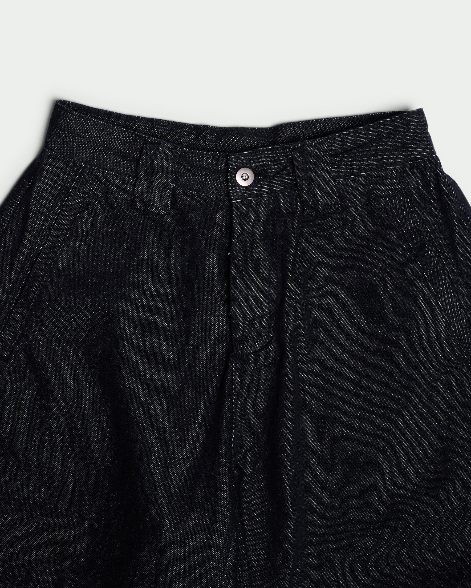 Curveball Barrel Jeans
